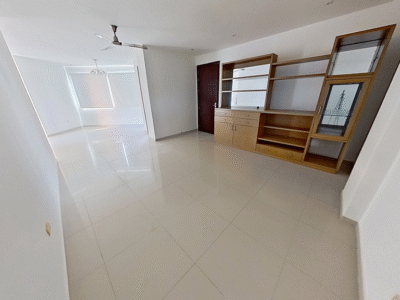 San Vicente Estrato 6 - Apartamento con 2 Habitaciones - Estudio y Cuarto de Servicio